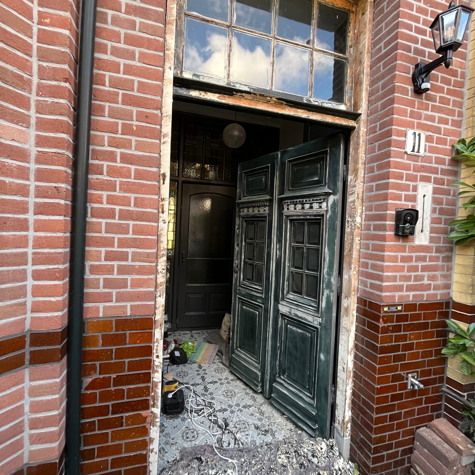 Dubbele voordeuren geschilderd in Den Haag