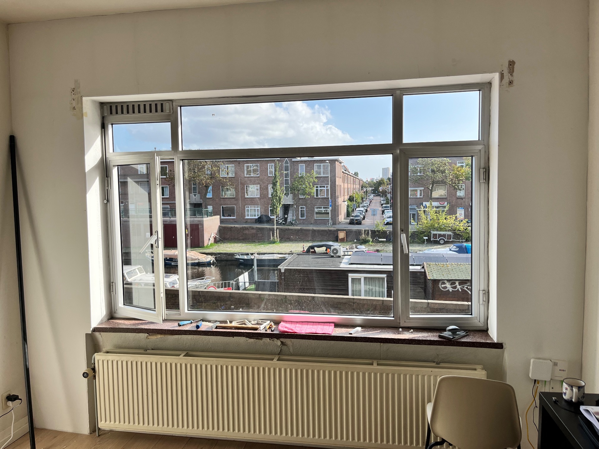 Gordijnroede vóór het herstel in Den Haag